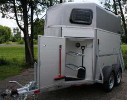 Duo C Western Tack Room